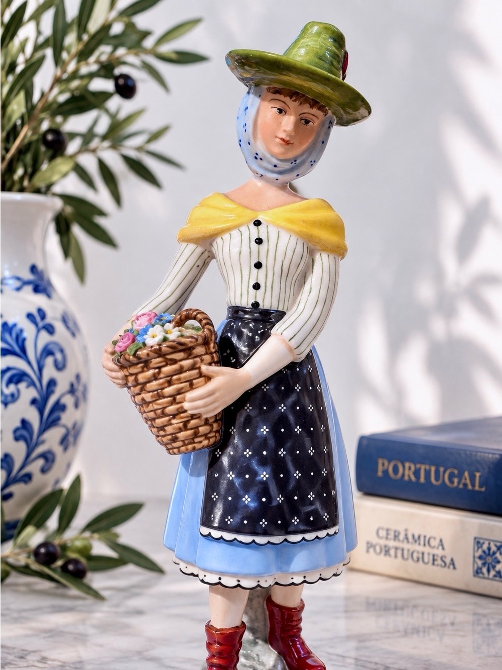 Vintage Vista Alegre Algarve Woman Porcelain Figurine P3312 Portugal